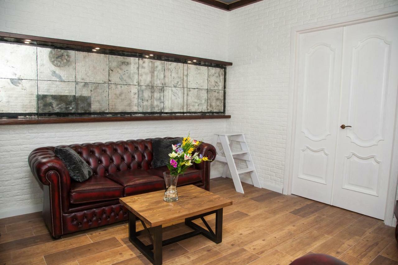 Vip Apartment On Lobanovskogo 19 Street Zaporizhia Exterior foto